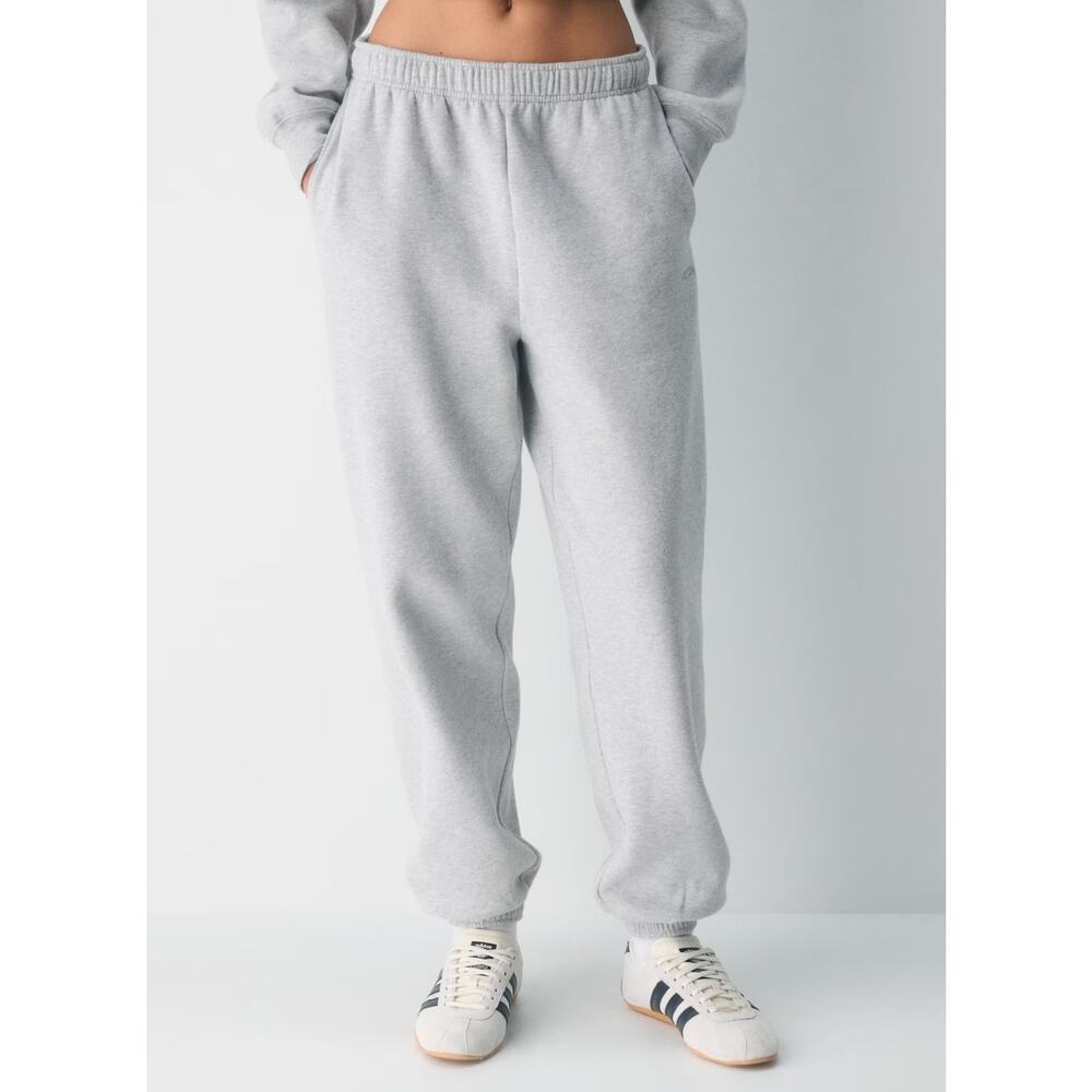 Aritzia Cozy Sweatfleece Mega Joggers Sweatpants Gray Women S Relaxed High Rise